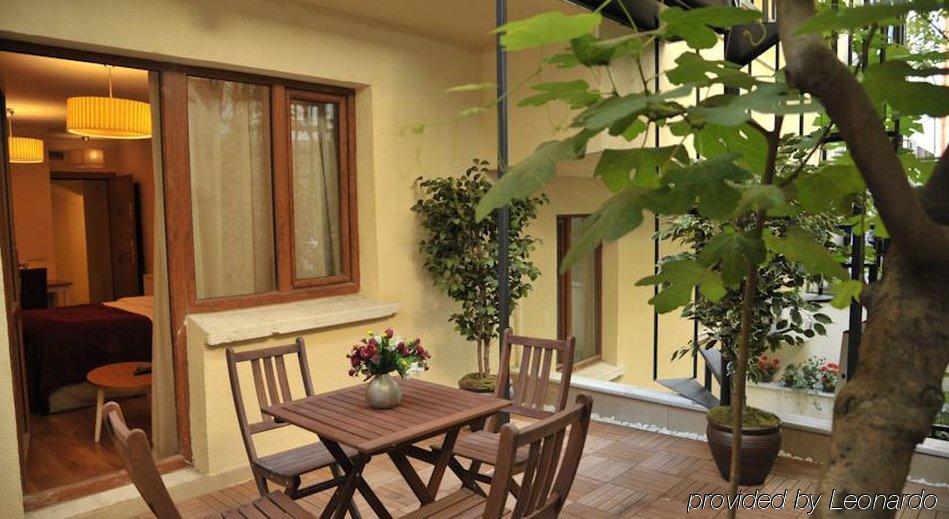 Three Apples Taksim Residence Istanbul Eksteriør billede